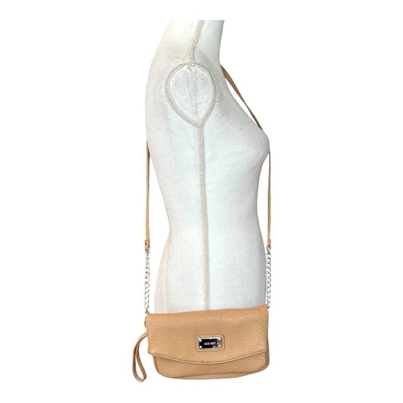 Nine West Textured Faux Leather Crossbody Clutch Mini Bag in Camel Purse - Picture 1 of 9